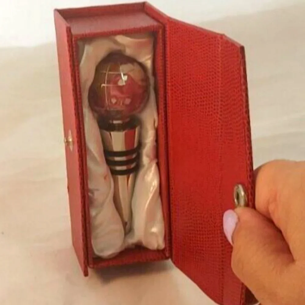 Wine Stopper Cork Around The World Glass Marble w/Case By Alexander Xalifano